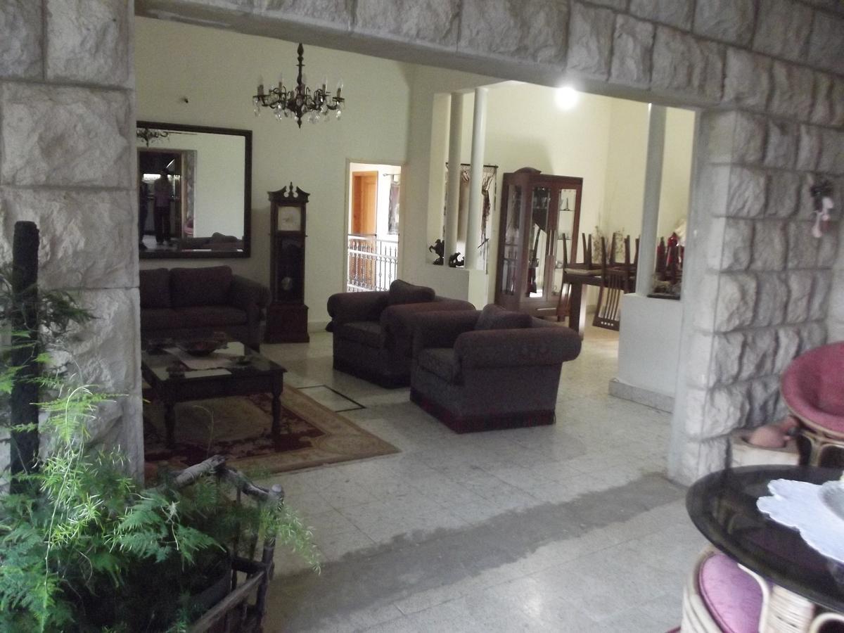 Mresty Guest House Mtolle 外观 照片
